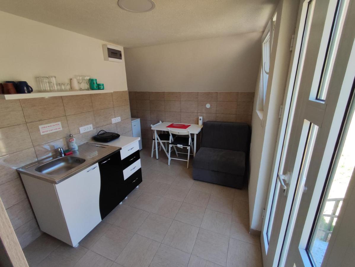 Milicin Konak Vrdnik Extérieur photo